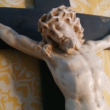 LARGE VINTAGE CHRISTIAN CATHOLIC CROSS, WOOD, CHALKWARE CRUCIFIX CORPUS 18X9 picture
