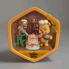 Disney Winnie the Pooh Honeycomb Homes Scene - Pooh And Roo Cake Decorating picture