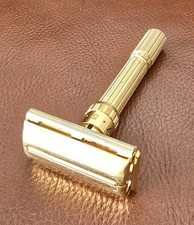 Vintage 1961 Gillette Aristocrat Gold Slim Adjustable Safety Razor (Code G4) picture