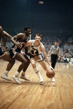 Jerry West Los Angeles Lakers dribble drives against Cincinnati Ro- Old Photo picture