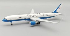 InFlight200 Boeing C-32A (757-2G4) USA - Air Fo with stand Ref: IFC32USA04 picture