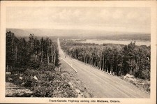 Mattawa Ontario - Trans-Canada Highway coming into town - Postcard - circa 1940 picture