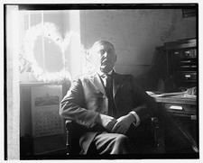 Photo:John Morrow New Mexico 1924 Portrait Office Seated Man picture