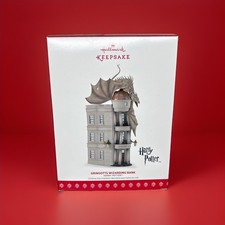Hallmark Keepsake Harry Potter Gringotts Wizarding Bank Christmas Ornament 2017 picture