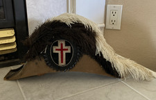 Vintage Masonic Knights Templar Chapeau/Hat - Some Shedding/Discoloration  picture