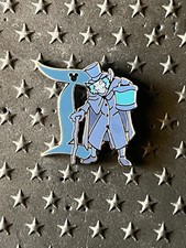 Disneyland Hidden Mickey Hatbox Ghost D Pin Chaser 2024 picture