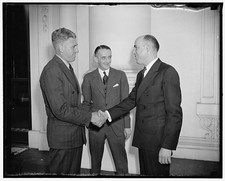 Washington DC White House 1938 Raymon Muir Howell Crim handshake officials picture