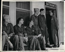 1942 Press Photo San Antonio Aviation Cadet Center trainees - nem03759 picture