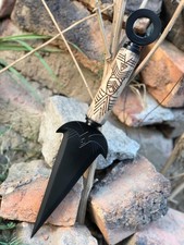 Hanzo Hasashi Mortal Kombat Scorpion Kunai Replica - Carbon Steel/Wood & Sheath picture