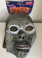 Vintage 1995 Rubies Horror Mask Hologram Skull Eye Mask picture