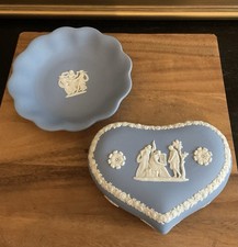 (2) WEDGWOOD Jasperware Blue VANITY Trinket Box/Dish Vintage England picture