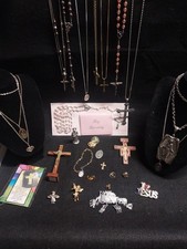Vintage Catholic Religious Lot Crosses Crucifixes Rosaries Medals Mixed picture