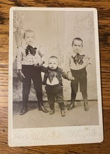 Globe Art Gallery Syracuse NY Antique Sepia Cabinet Card Portrait Photo Children picture