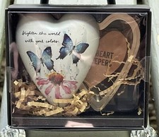 Demdaco Art Heart Keeper Trinket Box “You Brighten The World With Your Smile” picture