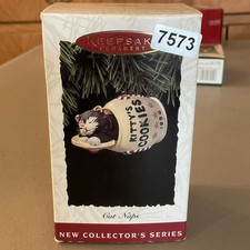 Hallmark Keepsake Cat Naps 1994 Ornament New Collector's Series #1 Christmas picture