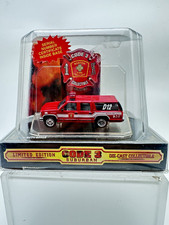 Code 3 Collectibles Boston Fire Dept Suburban D12 9-1-1 1/64 #12402 picture