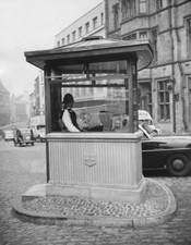 Police box Market Square Durham which is equipped a television - 1958 Old Photo picture