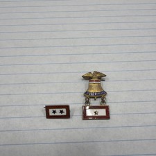 antique World War I patriotic pin  1 Star And 2 Star picture