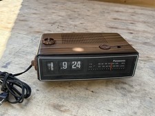 Vintage Panasonic RC-6030 Flip Clock AM FM Radio Clock Works But Other Issues picture