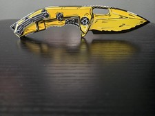 Heretic Knives Medusa Manual Tanto Yellow Cel Shading H009-CS-YW picture