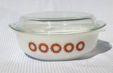 Vintage Crown [Agee] Pyrex Ovenware ‘Lucky Star’ Casserole & Lid picture