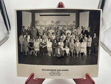 Mechanicsburg, PA HIGH SCHOOL Class of 1954 8x10 B&W PHOTO: 30th Reunion 1984 picture