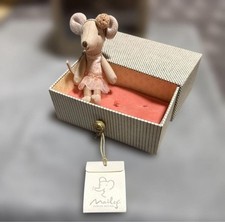 Maileg Dance Mouse Daybed Little Sister picture
