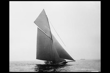 Photo:Valkyrie III America�s Cup Yacht Regatta 1895 Sailing Race picture
