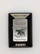 Zippo Great Smoky Mountains Pigeon Forge Bear Lighter Street Chrome 2019 Unfired picture