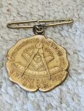 Antique 1908 1909 17th Masonic District NY Pendant R.W. John H. Lindsay DDGM picture
