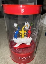 Pikmin Red & Yellow & Blue Statue Figure Nintendo Store Tokyo Limited Release picture