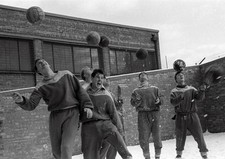Football England Sunderland players L R Ray Daniel Ted Purdon Tomm- 1954 Photo picture