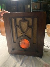 American Bosch 510 Tombstone Radio-Restored-Works Great picture