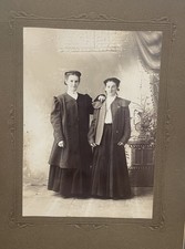 Antique 1900s Studio Photo Women Fashion Capelet Jacket Crescent Moon Fob Ubly picture