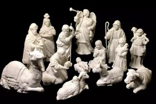 VTG AVON NATIVITY 14pc HOLY FAMILY GABRIEL KINGS ANIMALS SHEPHERDS BOXES FOAM picture