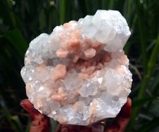 stilbite crystals w/ base apophyllite minerals specimen o-10 picture