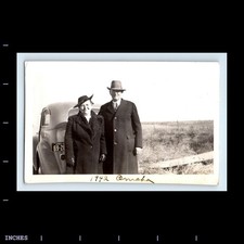 Old Vintage Photo MAN WOMAN CLASSIC CAR 1942 OMAHA NEBRASKA picture