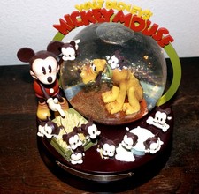 Walt Disney Snow Globe Mickey Mouse PLUTO 75th Year 2008 Kevin Kidney Jody Daily picture