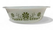 Vintage Glasbake 1.5 QT J2600 Round Green Daisy Milk Glass Casserole Dish picture