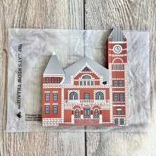 VTG The Cats Meow Village Green County Court House Monroe WI Faline Shelf Sitter picture