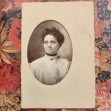Antique Cabinet Card Photo 1880s Old Woman Portrait Victorian Era picture