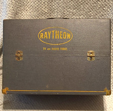 Vintage Raytheon TV Tube Caddy Repair Case Box Lot Sylvania 6V6GT GE 12AT7 Tube picture