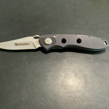 2004 Remington USA M Series Drop Point 19362 Black Liner Lock Pocket Knife Rare picture