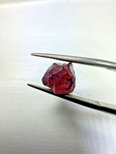 Sapphire *rare* bicolor  faceting rough gemstone Tanzania 4.99 carats picture
