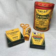 Vintage 1982 Crayola Gold Medal No 8 Tin Set Crayons Chalk Sharpener Scissors picture