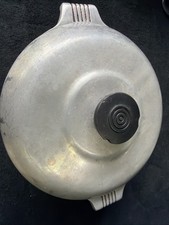 Vtg Wagner Ware Sidney Magnalite 4054 2 Qt Dutch Oven Casserole EUC Rare Clean picture