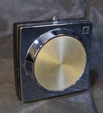 Rare PENNY’S (TOSHIBA) 1140 Miniature Transistor Radio - Works, Japan picture