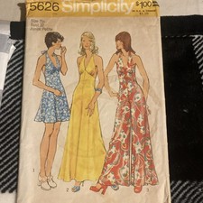 Lot of 17 1960s - 1980s Womens Vintage Sewing Patterns Simplicity Mostly Uncut picture