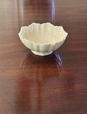 Lenox Special Ivory Scalloped Bowl Footed Fluted Rim USA ~7