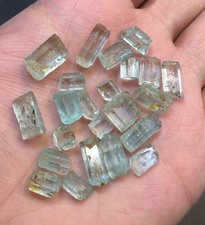 98 Cts Natural Nigerian rough emerald lot Bluish Green Color picture